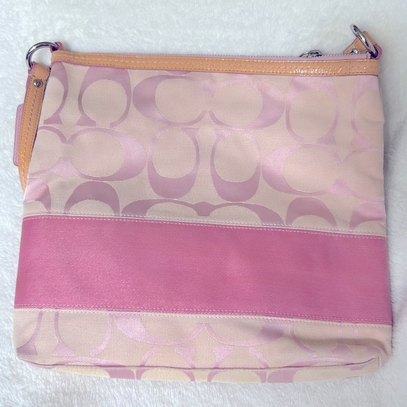 Coach F13674 signature monogram canvas shoulder crossbody bag, pink & tan 🩷🤎 - Picture 2 of 13